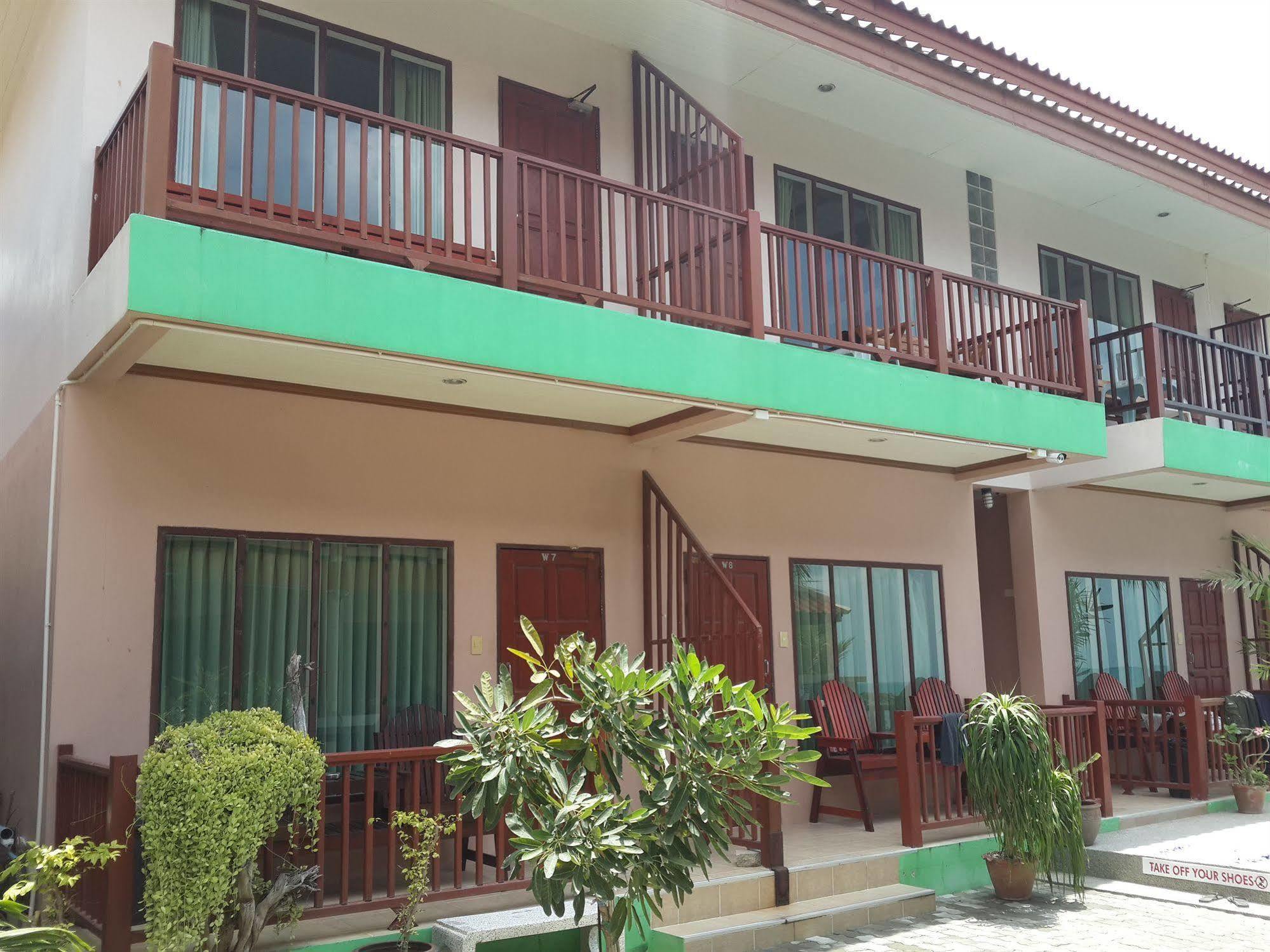 Mr. Black Resort Haad Rin Exterior foto